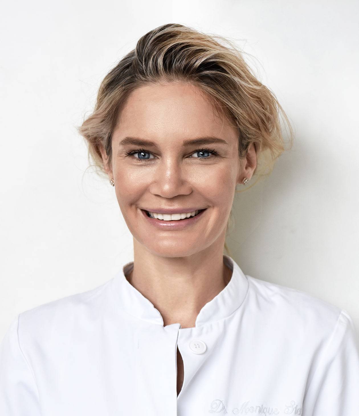 Dr. med. Monique Stengel Teamanspruch für ästhetische Ergebnisse mit Radiesse